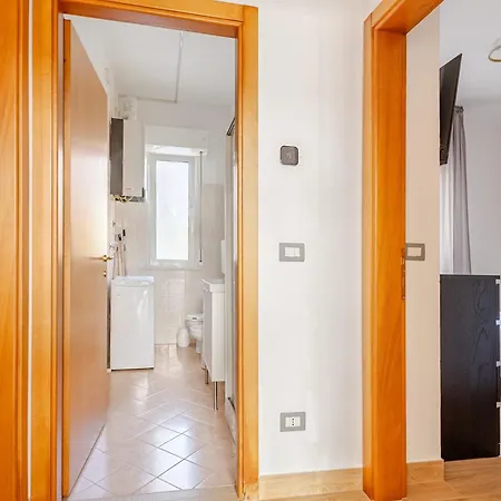Grazioso Trilocale Con Patio Wifi - P R A T U R E C C I Group